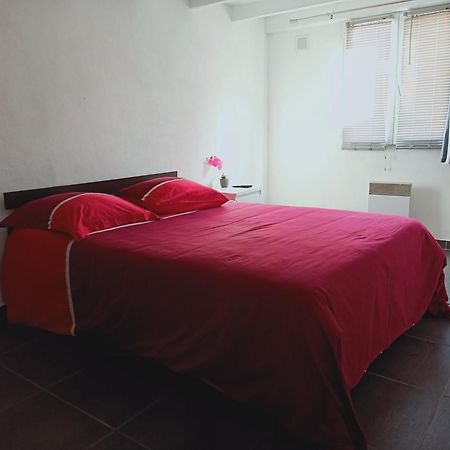 Mas La Farelle Gite, Fitness & Salle De Jeux Gratuite & Spa En Supplement 尼姆 外观 照片