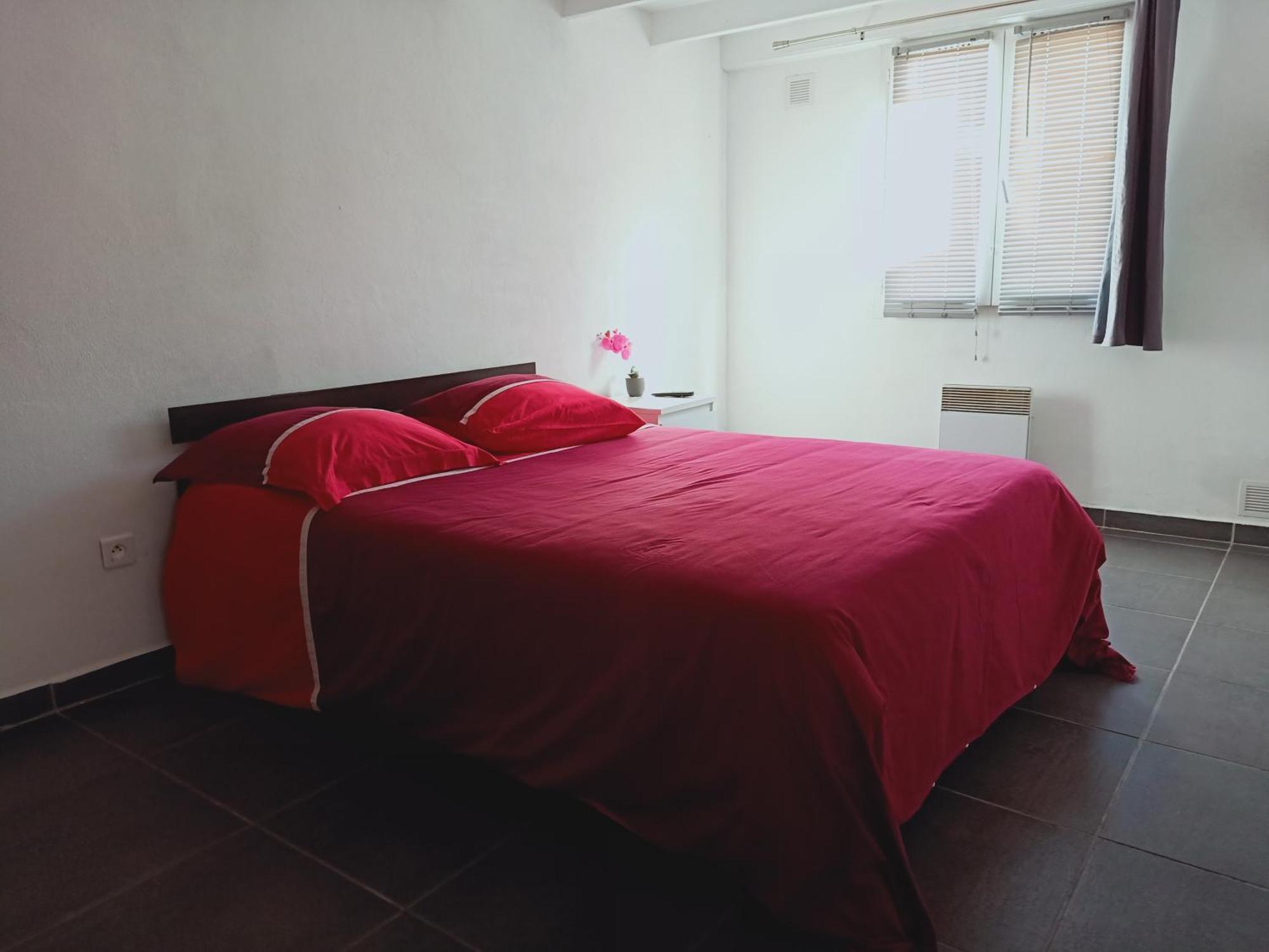 Mas La Farelle Gite, Fitness & Salle De Jeux Gratuite & Spa En Supplement 尼姆 外观 照片