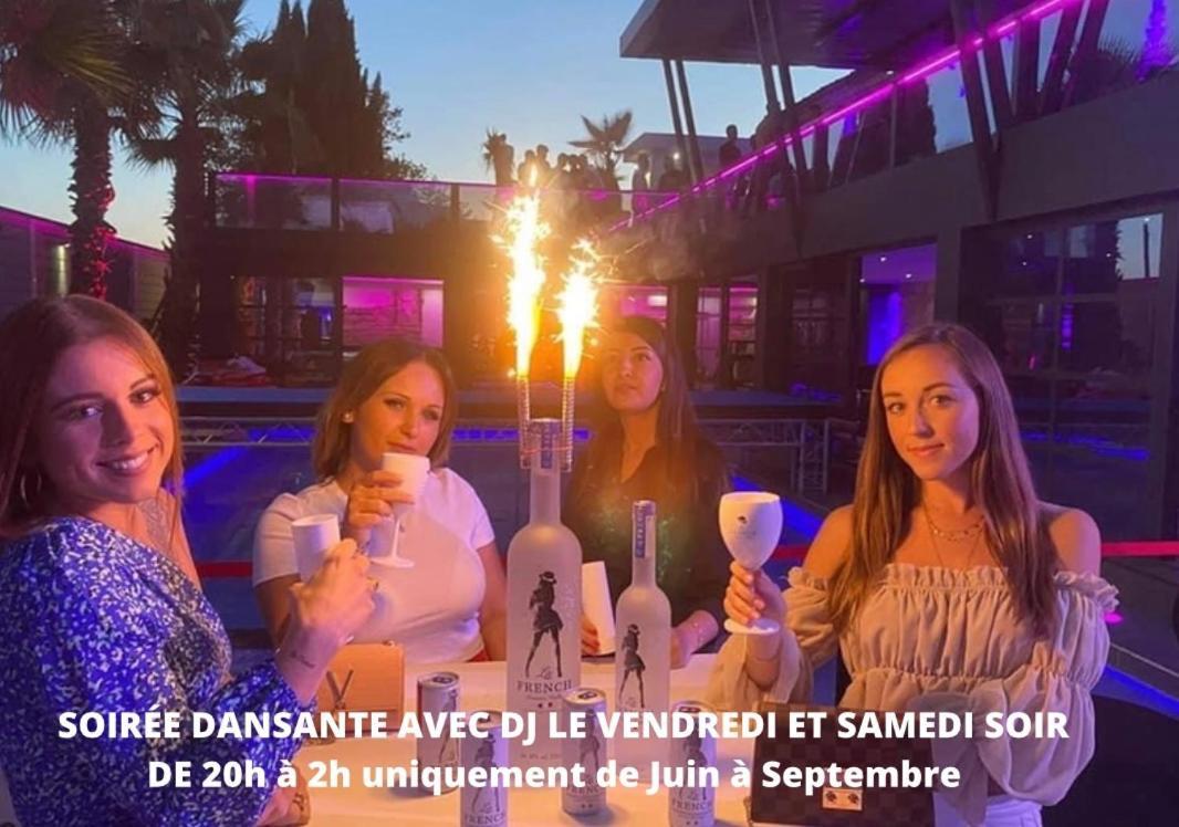 Mas La Farelle Gite, Fitness & Salle De Jeux Gratuite & Spa En Supplement 尼姆 外观 照片